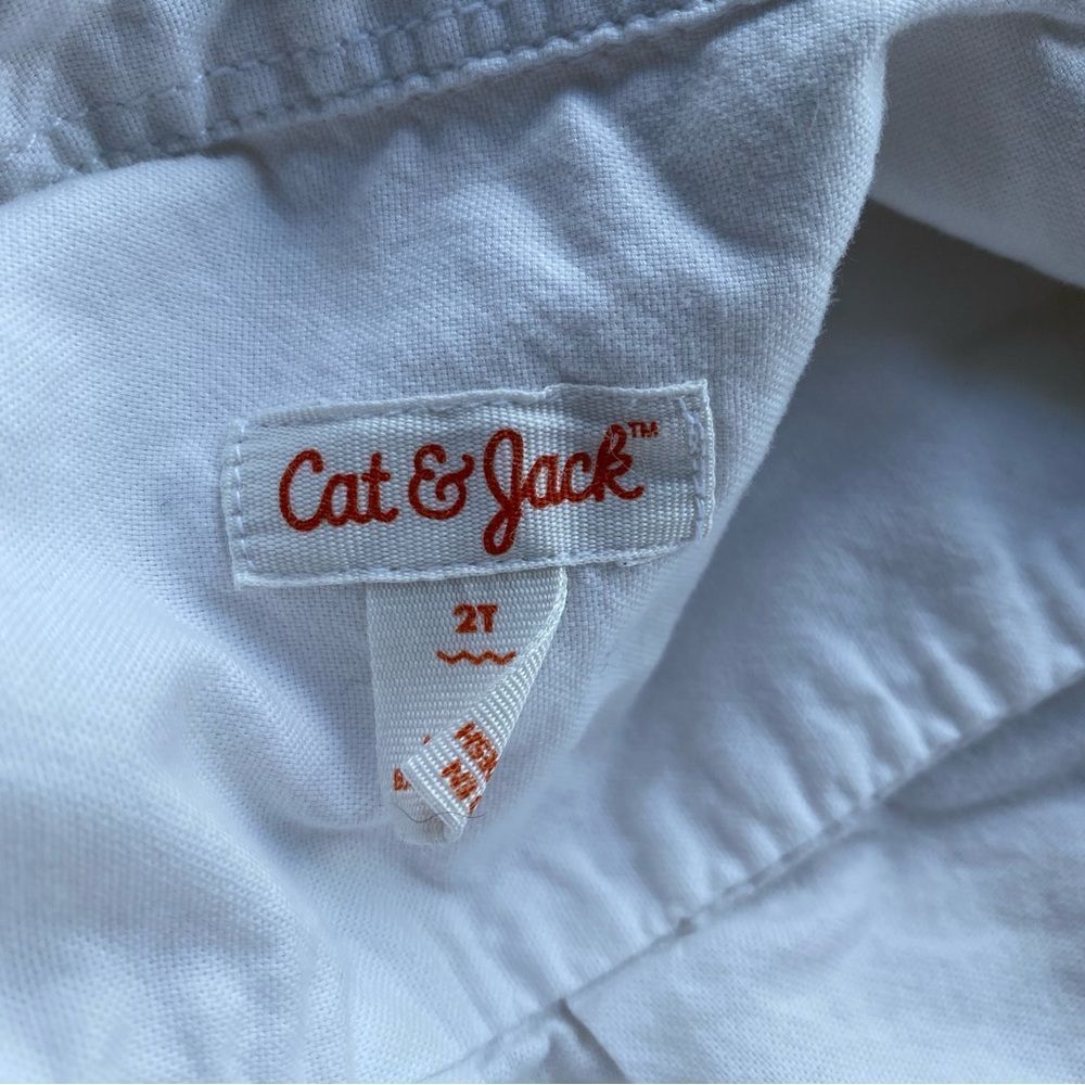 White button up - Picture 2 of 7